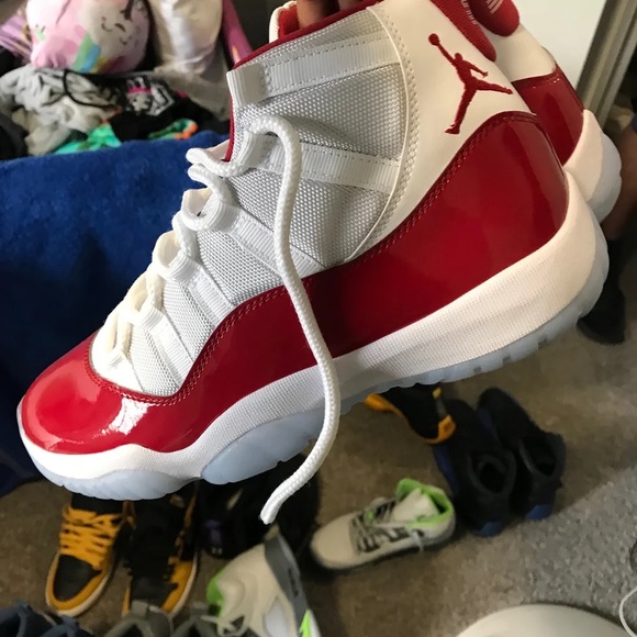Cherry 11s - Picture 2 of 4